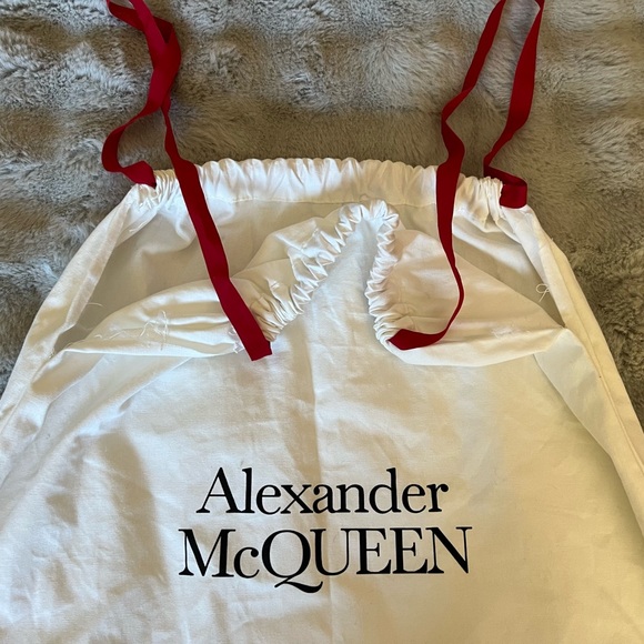 Alexander McQueen Leather Tote with Zippered Pouch - Picture 5 of 5